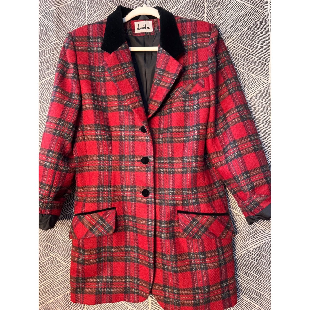 Vintage Red Plaid Wool Blazer with velvet collar & buttons Sz 10 - Picture 3 of 9